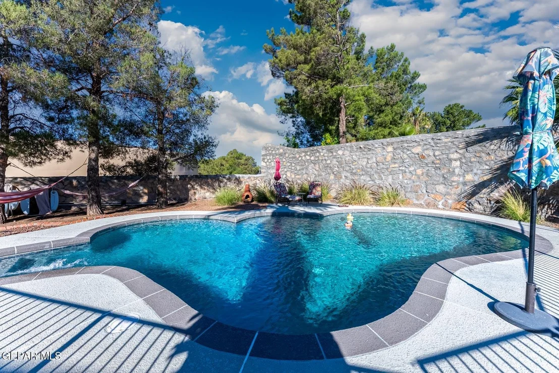 Photo of 1111 Sun Ridge Drive