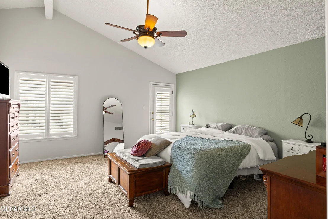 Photo of 1000 SUN RIDGE Drive