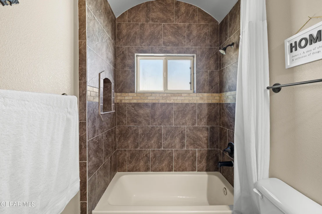 Photo of 3681 GRAND CAYMAN Lane