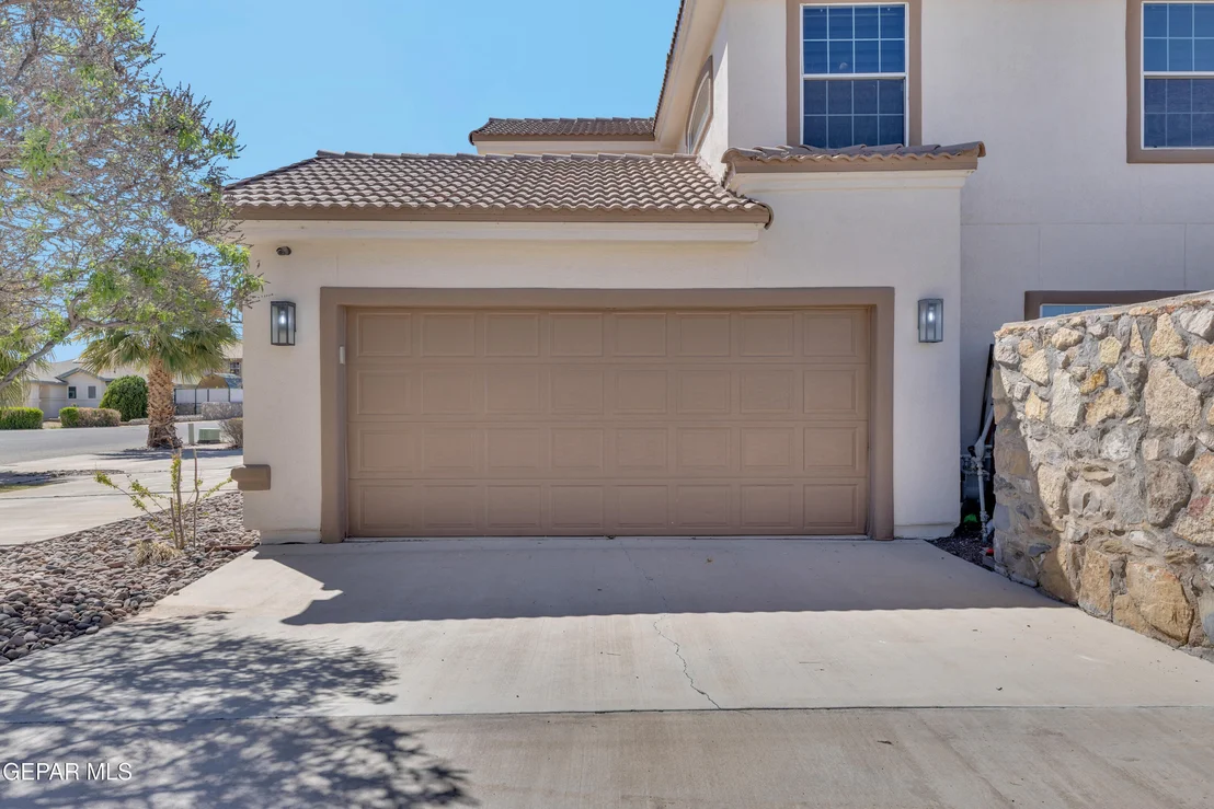 Photo of 6253 COSECHA LUNA Circle