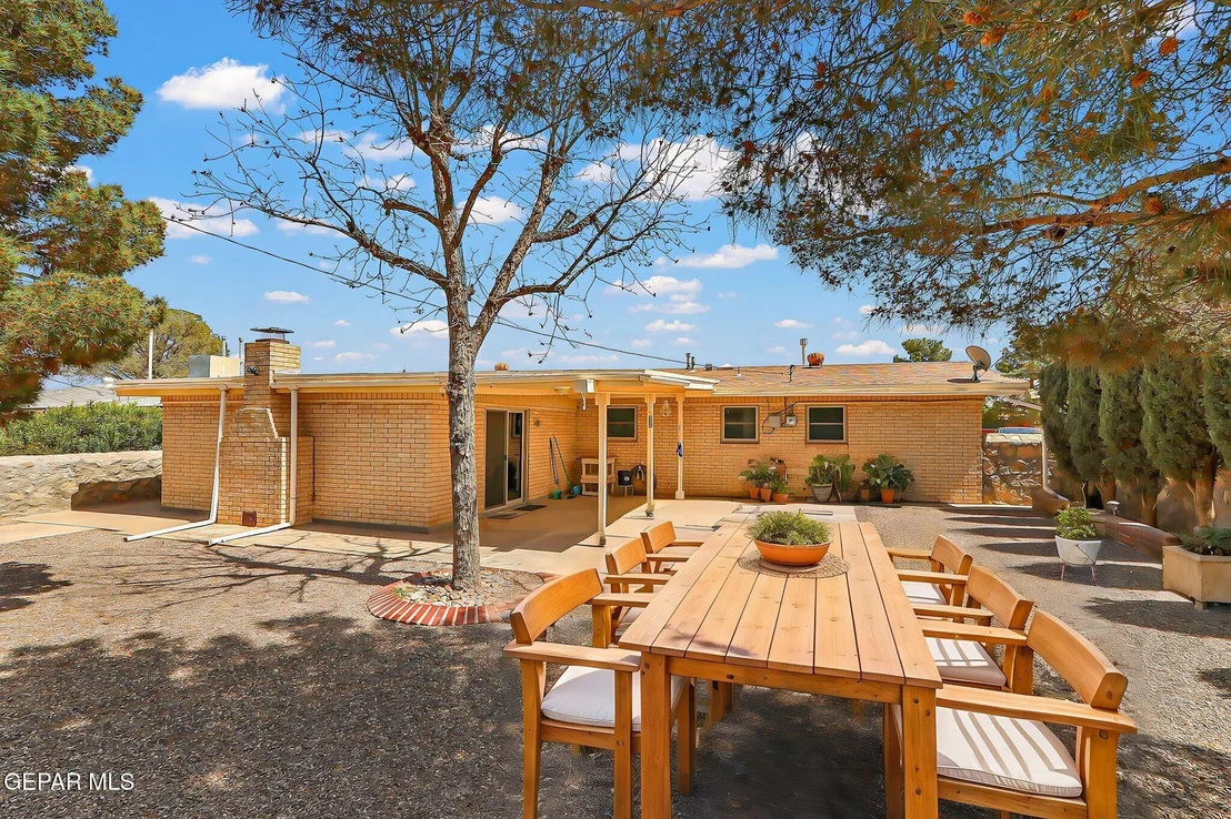 Photo of 2125 PACHECO Drive