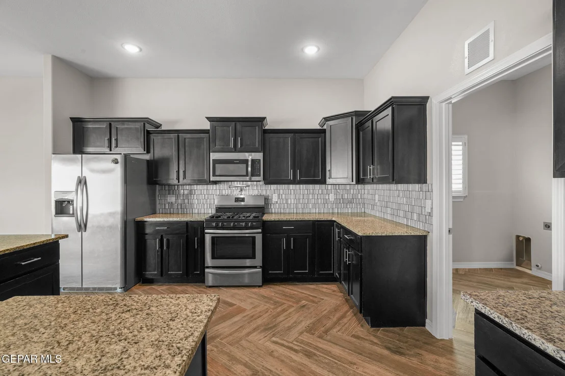 Photo of 7829 ENCHANTED RIDGE Drive