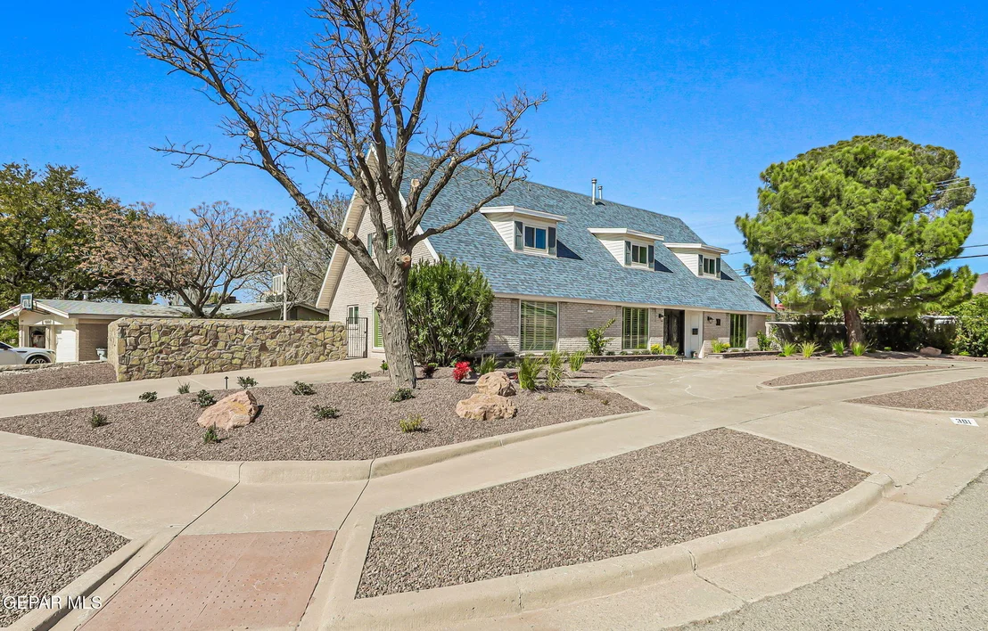 Photo of 301 NORTHWIND Drive