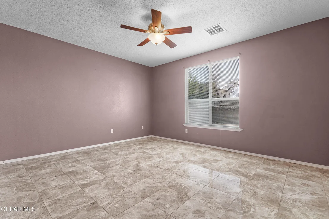 Photo of 10400 MACKENZIE ANN Place