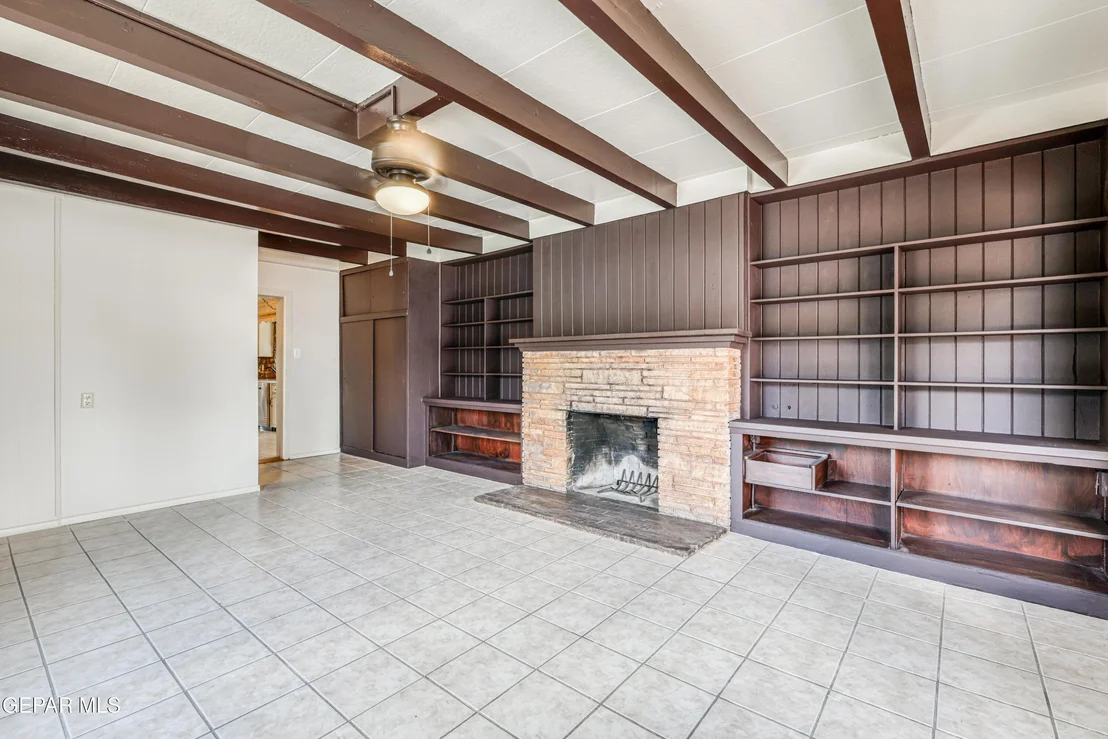 Photo of 825 Galloway Drive