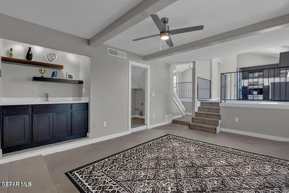 Photo of 1761 onizuka Drive