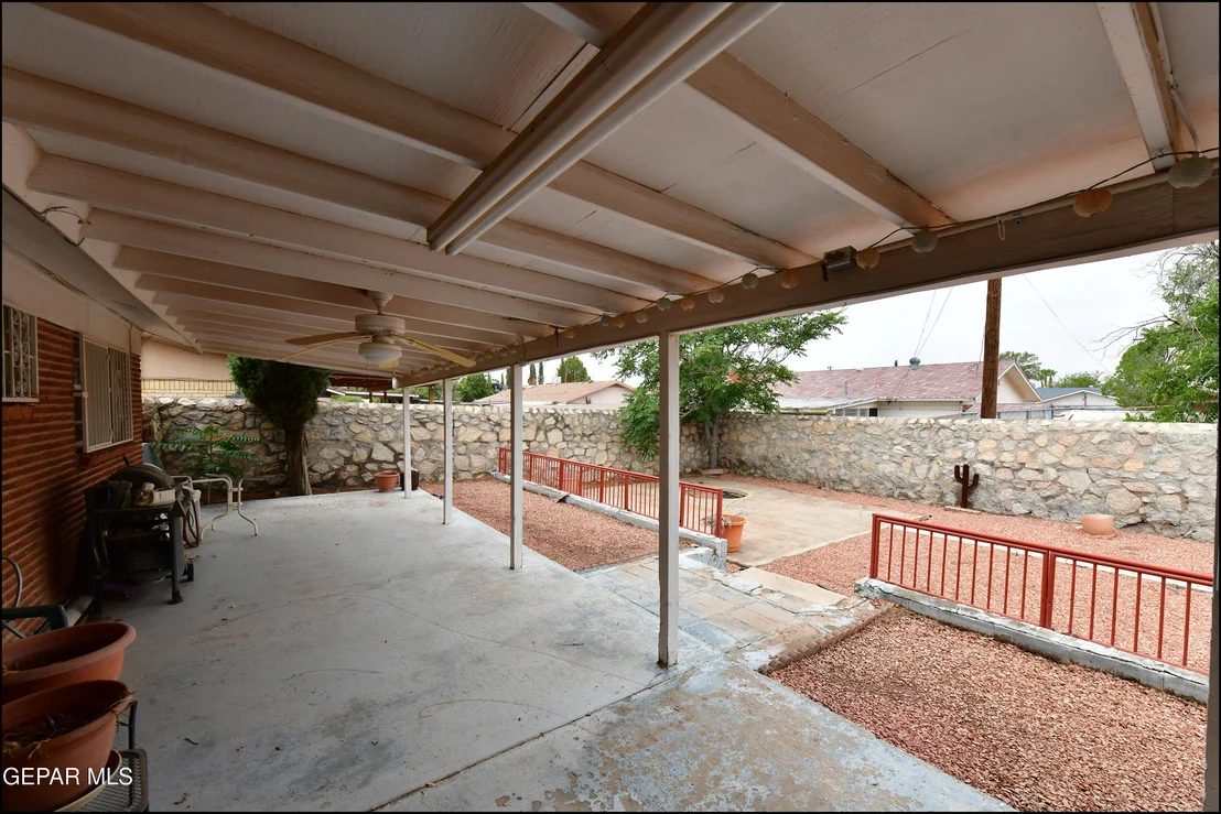 Photo of 10725 SAIGON Drive