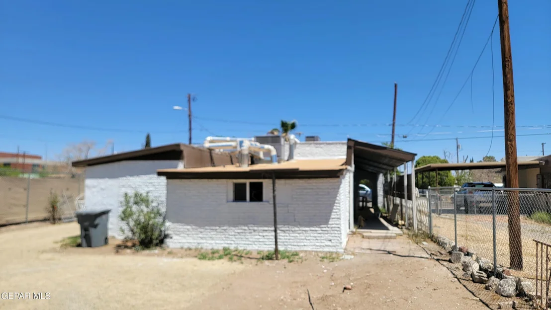 Photo of 231 FRANCIS Street
