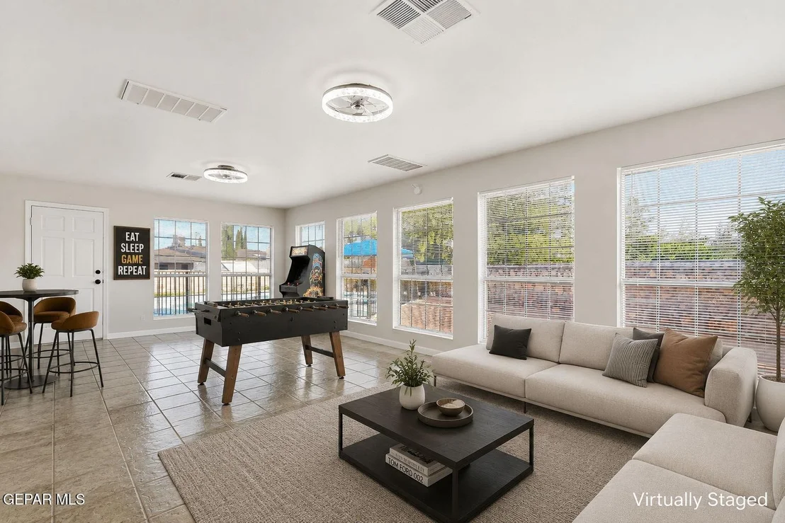Photo of 1415 MONTE NEGRO Drive