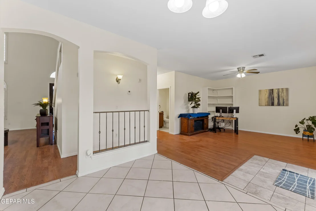 Photo of 11221 Northview Drive