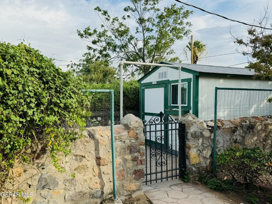 Photo of 4785 CUMBERLAND Circle