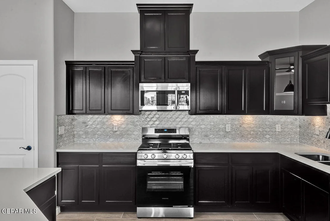 Photo of 10701 Daryl Johnston Street