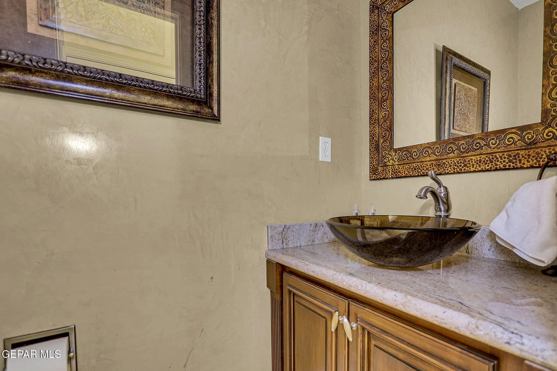 Photo of 5567 Buckley Drive