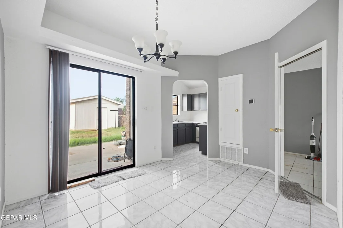 Photo of 11421 LONE WOLF Circle