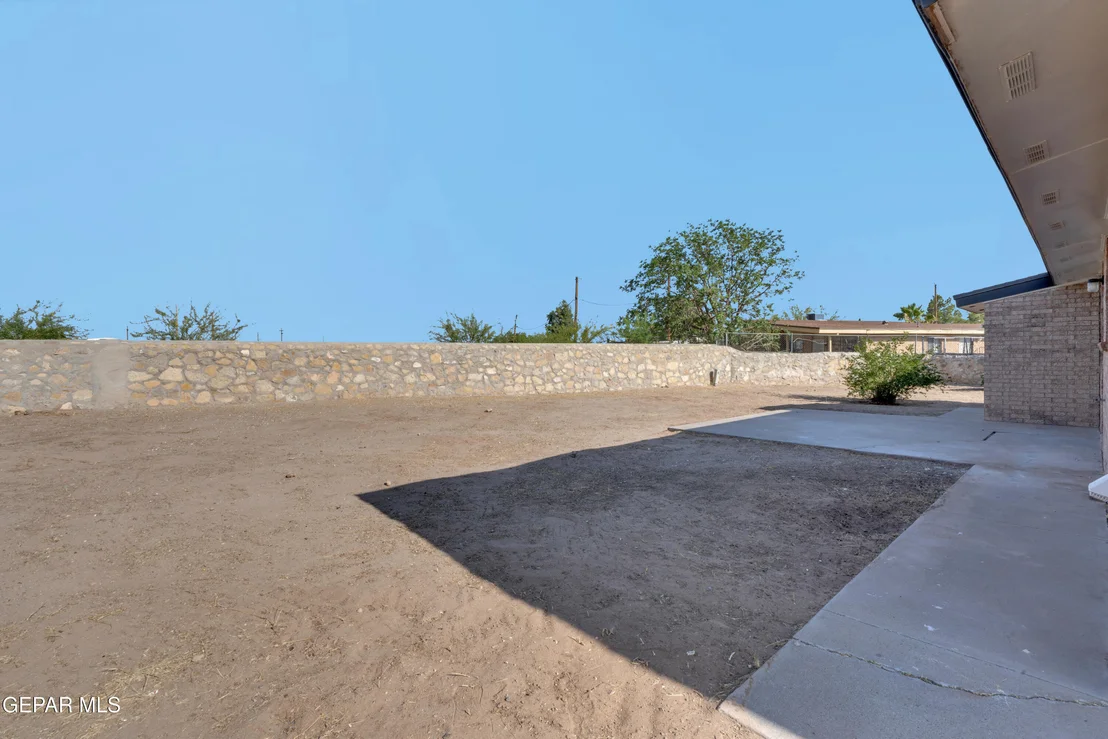 Photo of 8827 CLAVEL Drive