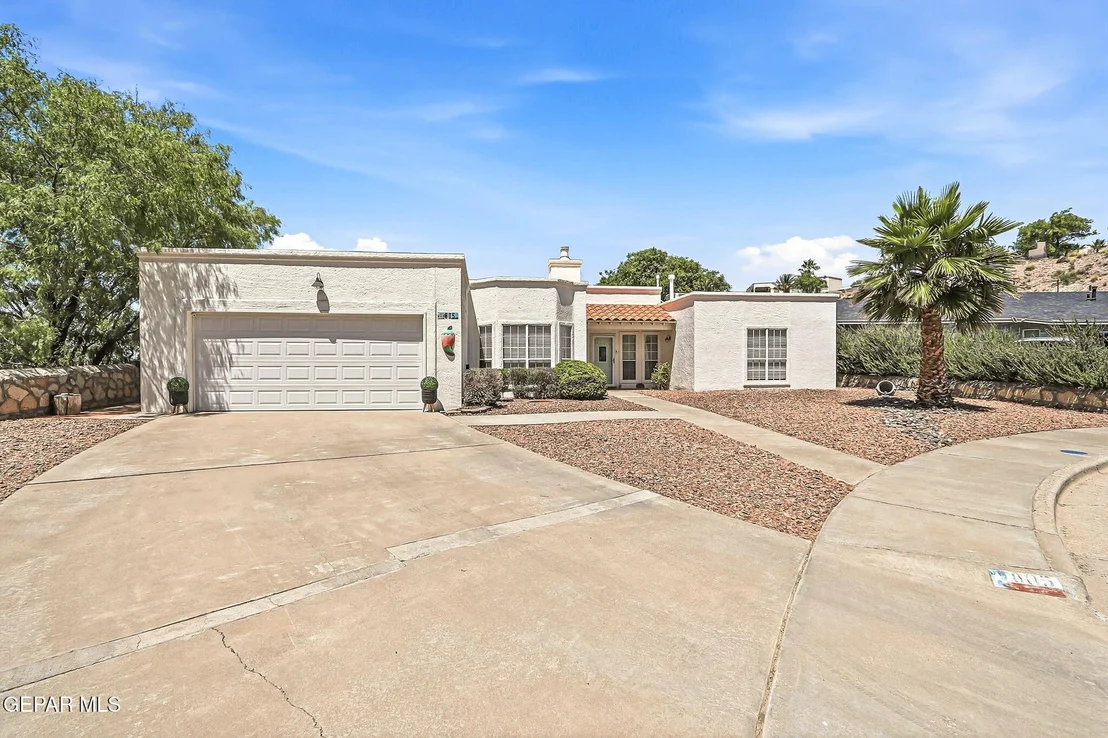 Photo of 805 BRUSSELS Way