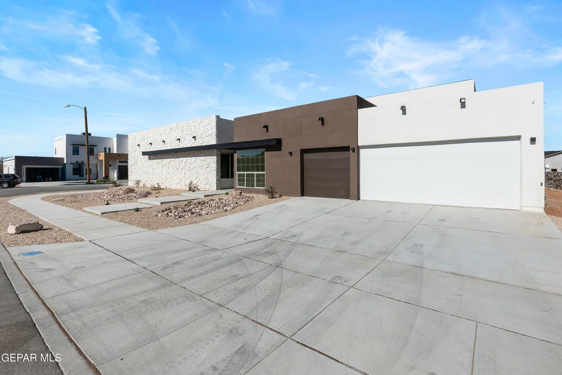 Photo of 5659 RIO BONITO Circle