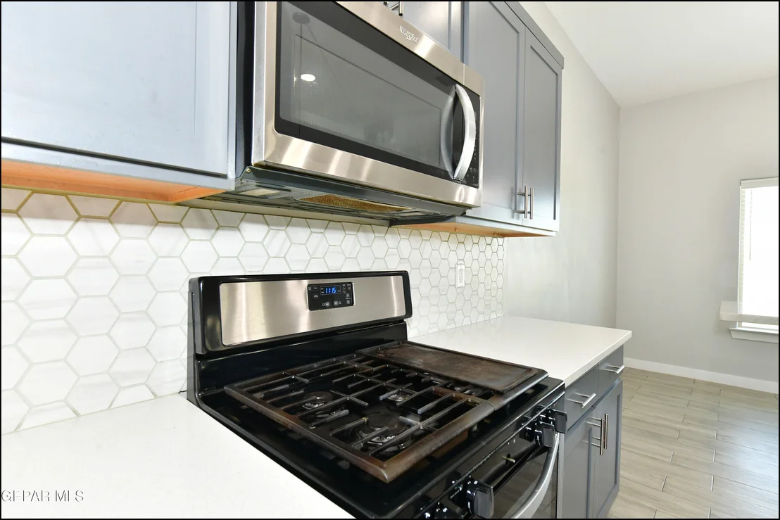 Photo of 205 ANGLESY Place