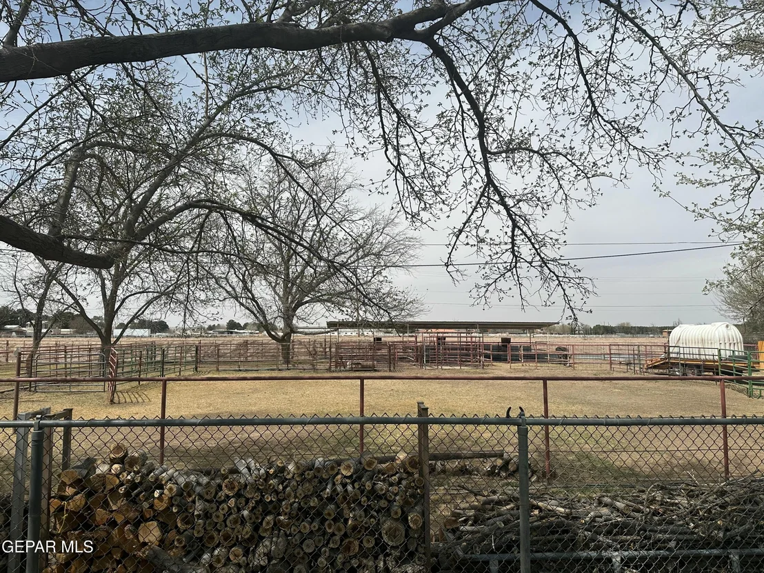 Photo of 8701 Hickory Lane