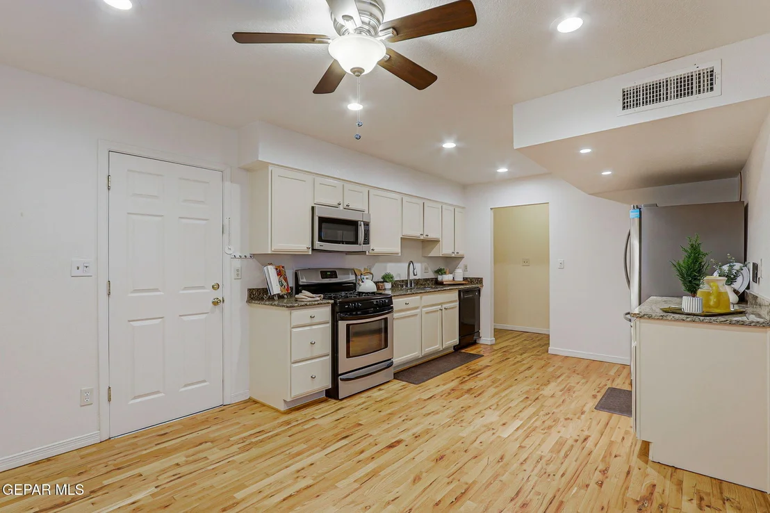 Photo of 10920 TOM WEISKOPF Drive