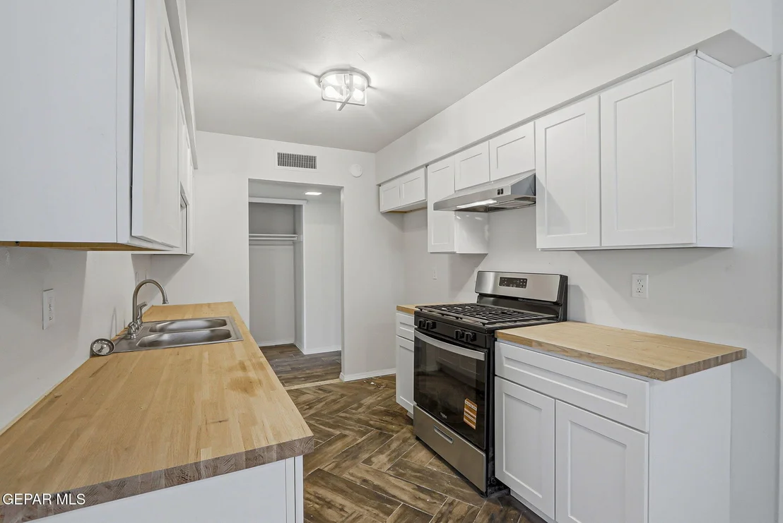 Photo of 5731 MACKEREL Lane