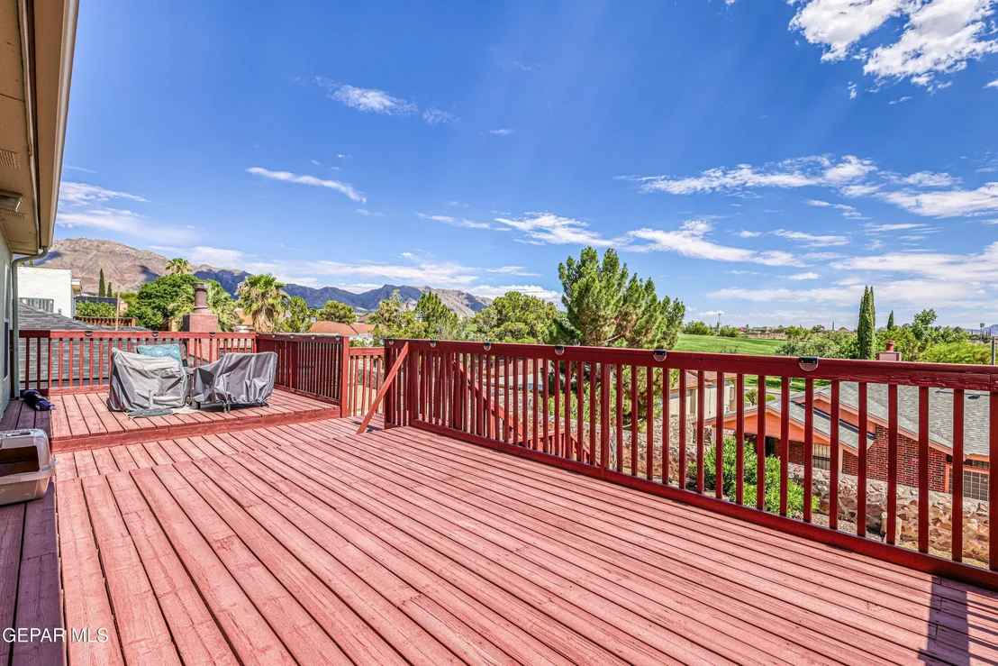 Photo of 7108 CANYON RUN Drive
