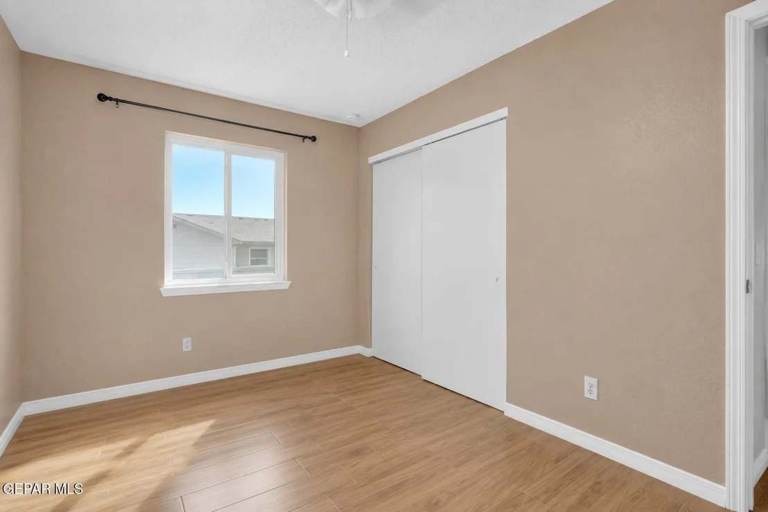 Photo of 11176 SHORELINE Drive