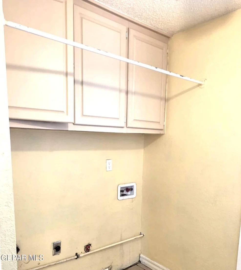 Photo of 208 Viking Drive