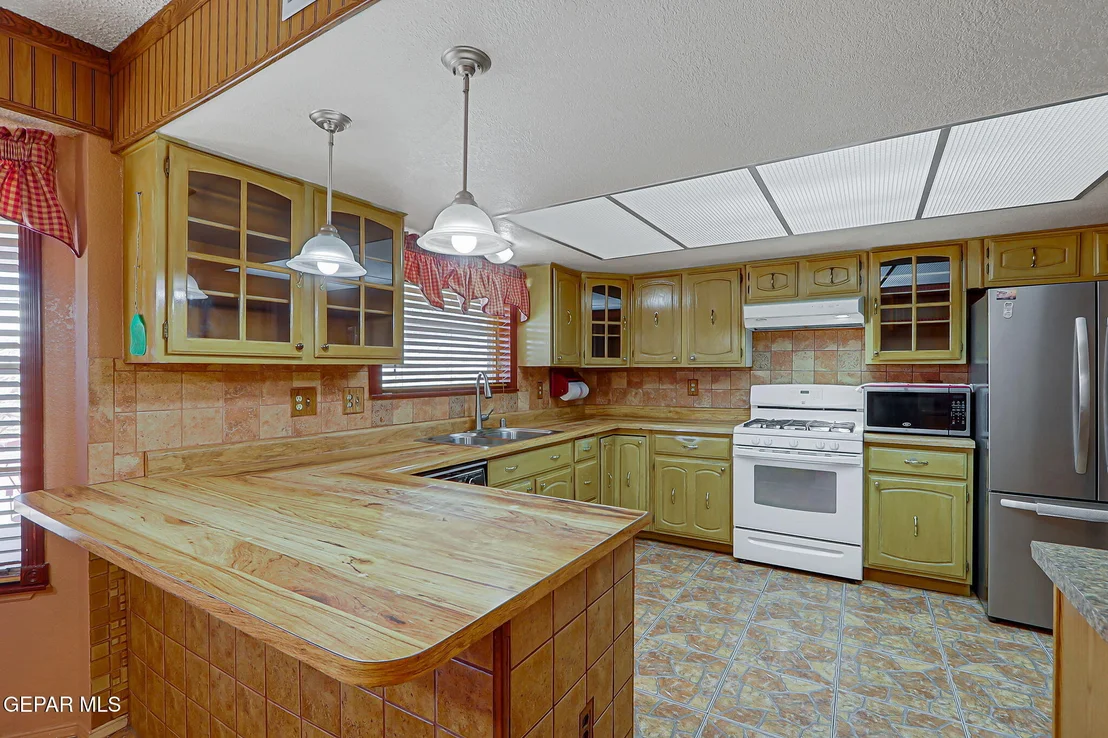 Photo of 3101 VOGUE Drive