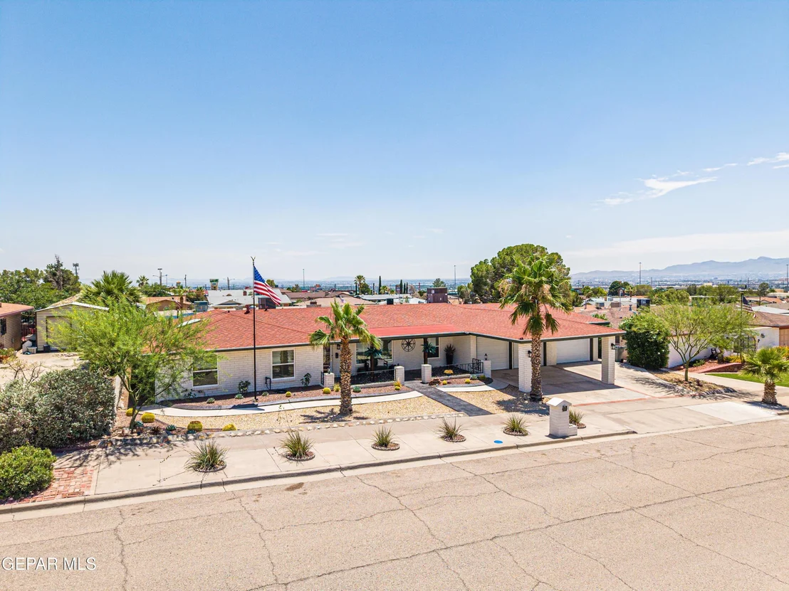 Photo of 10528 Ashridge Drive