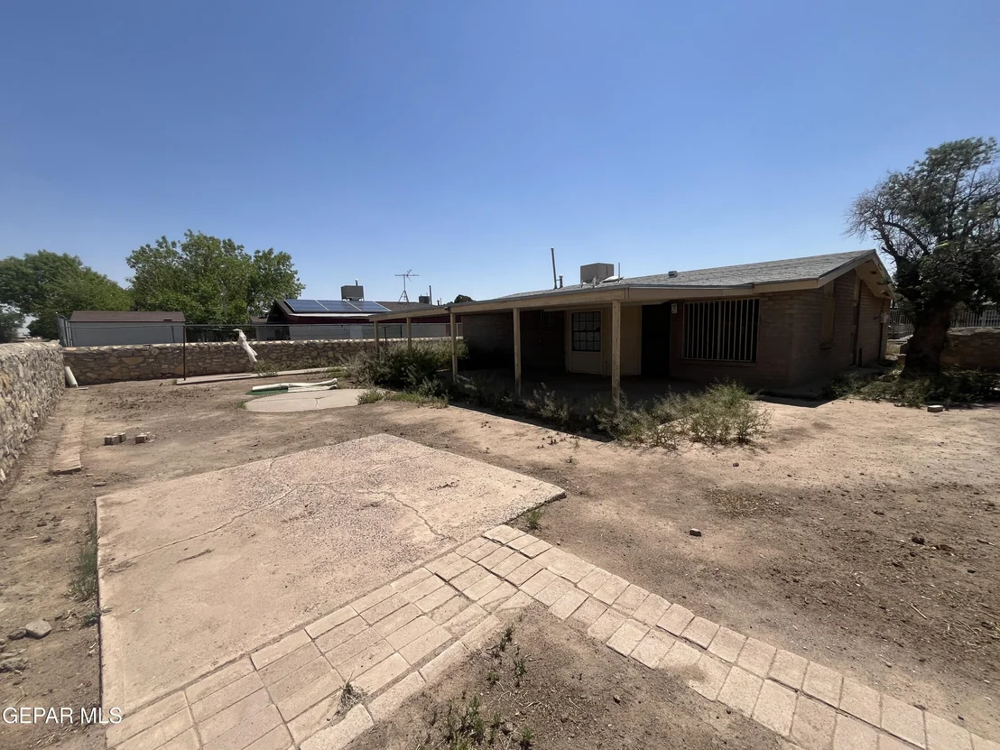 Photo of 8725 CLAVEL Drive