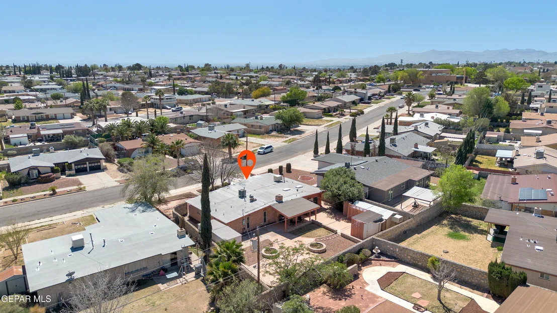 Photo of 10305 ASHWOOD Drive