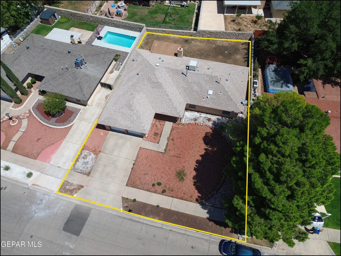 Photo of 11057 TOM WEISKOPF Drive