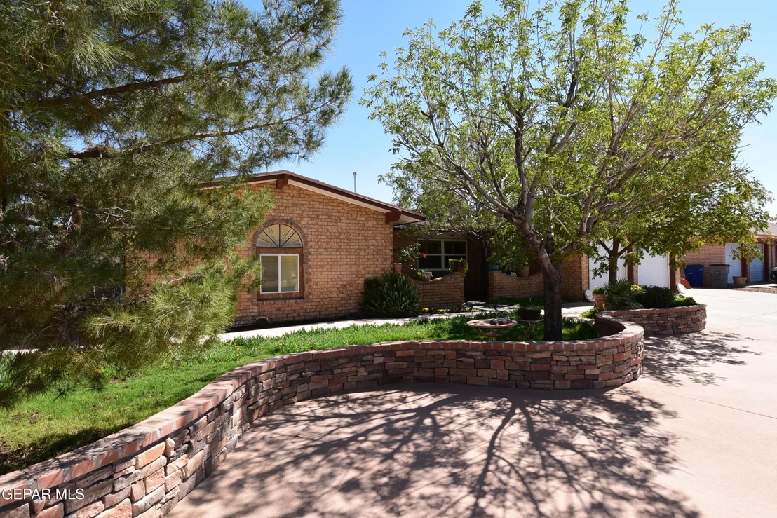 Photo of 3108 3108 Rock Wall Ln Tx Lane