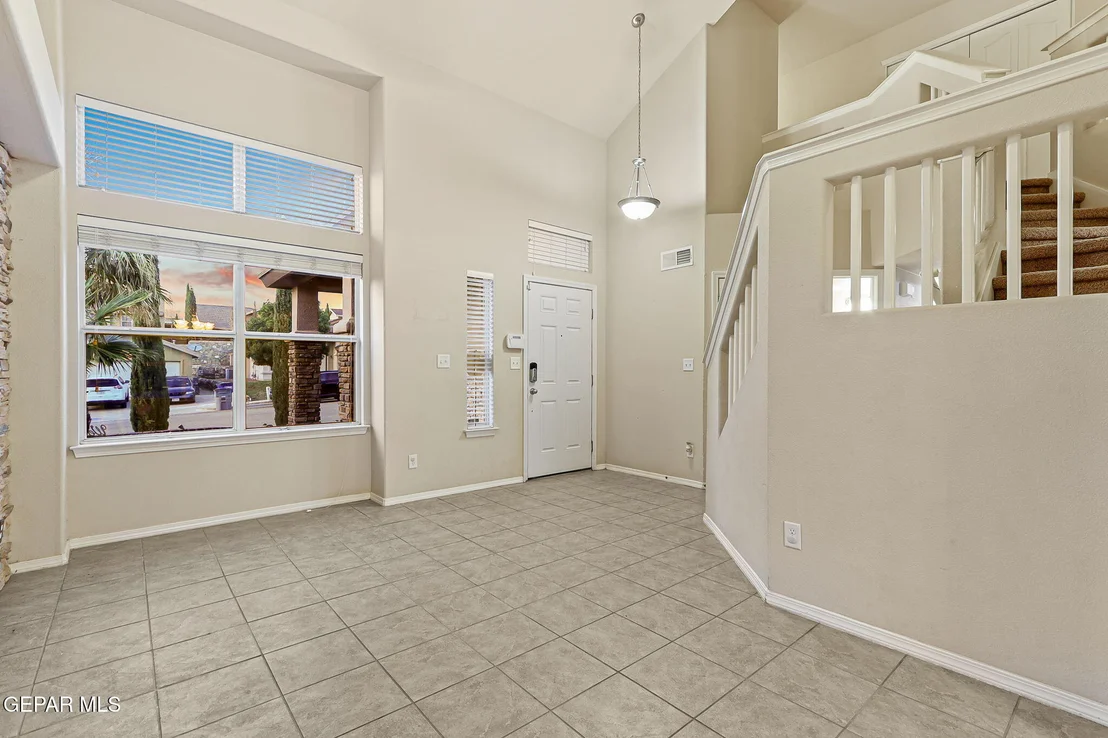 Photo of 6628 Parque del Sol Drive
