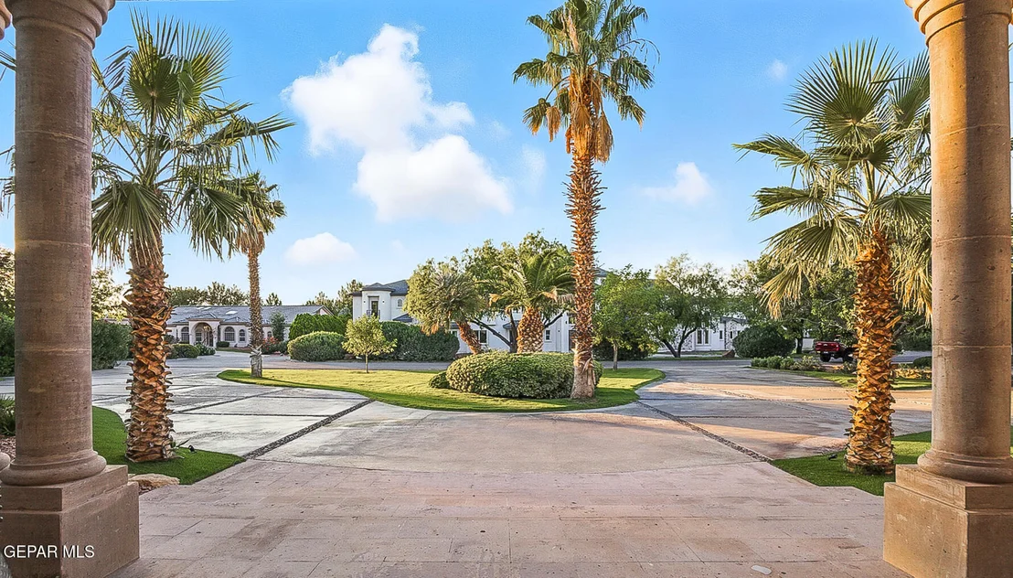 Photo of 324 WILD WILLOW Drive