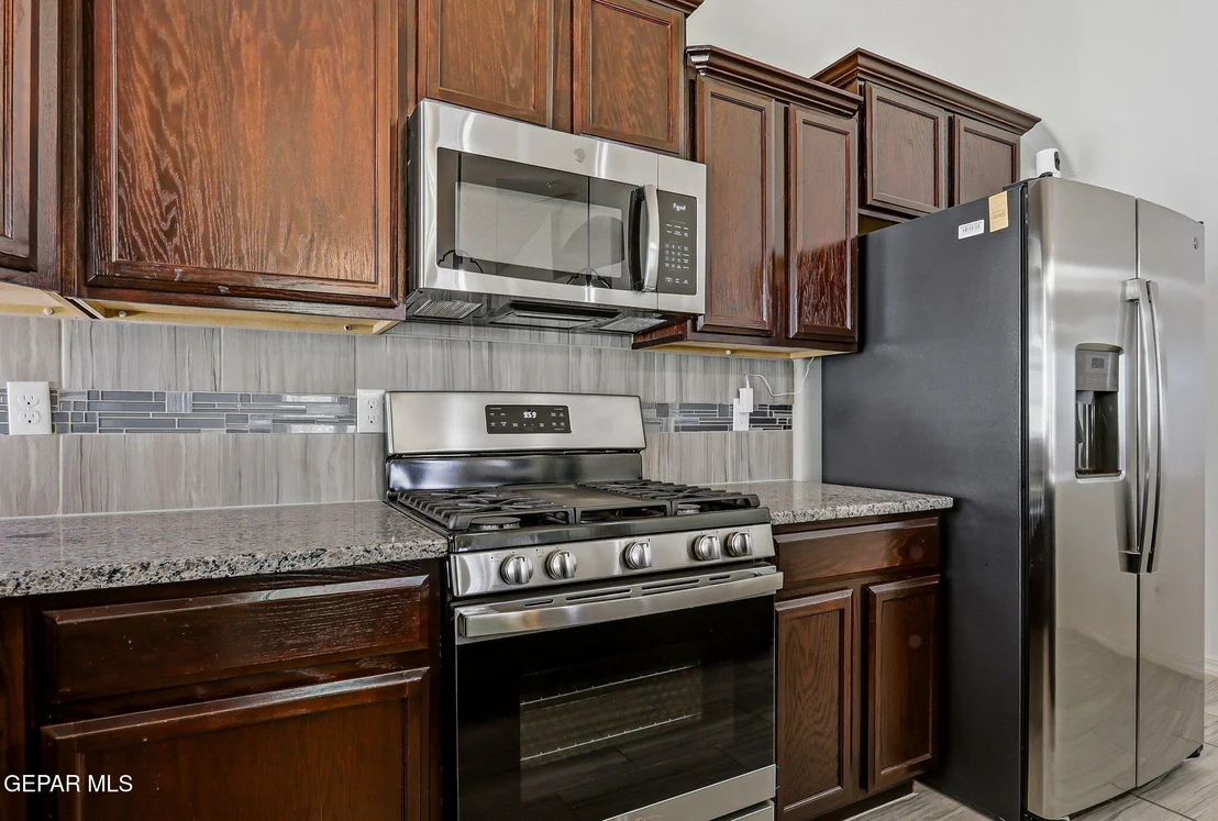Photo of 14329 Nick Drahos Lane