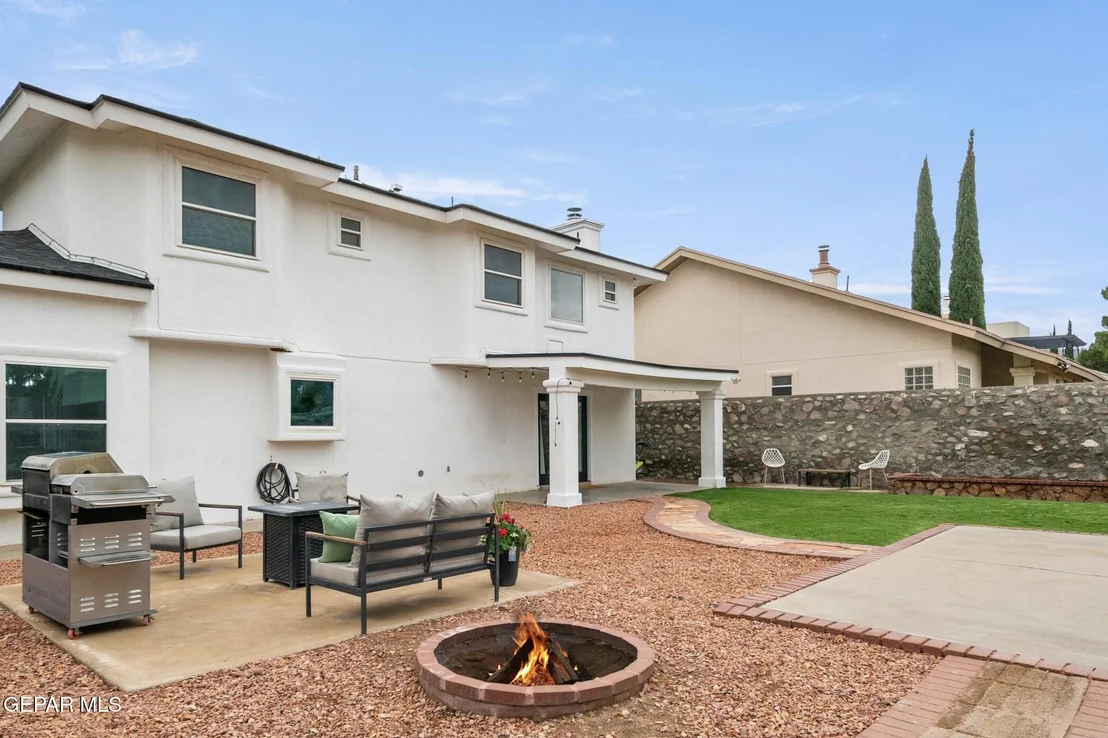 Photo of 7050 BLACK RIDGE Drive