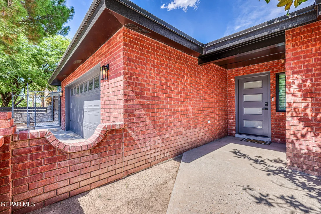Photo of 6004 Oleaster Drive