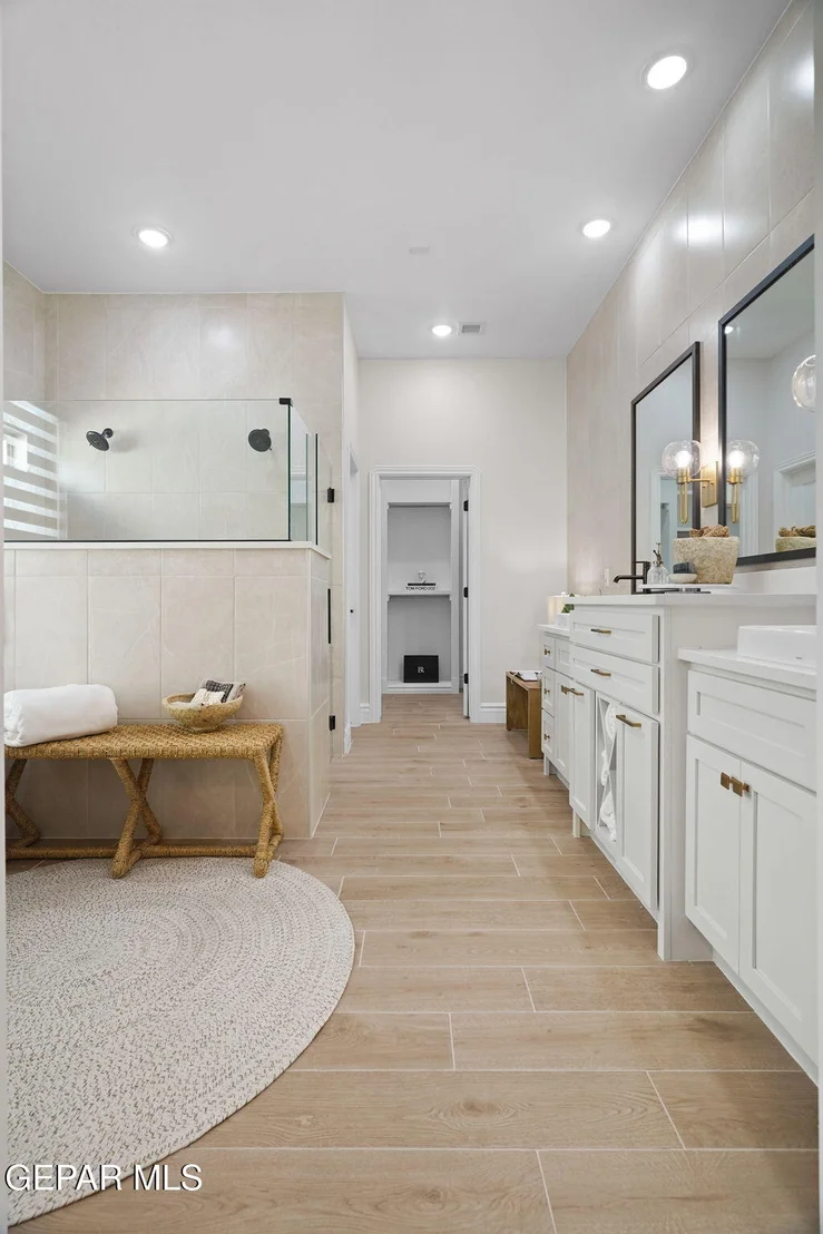 Photo of 13359 Jeff Winton Drive