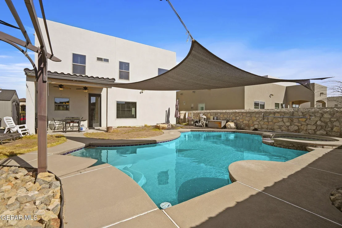 Photo of 3137 RED CREEK