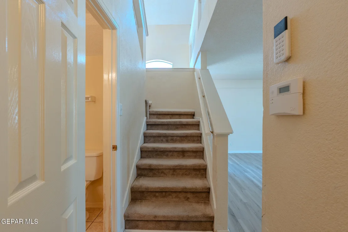 Photo of 5721 LAUREL CLARK Lane