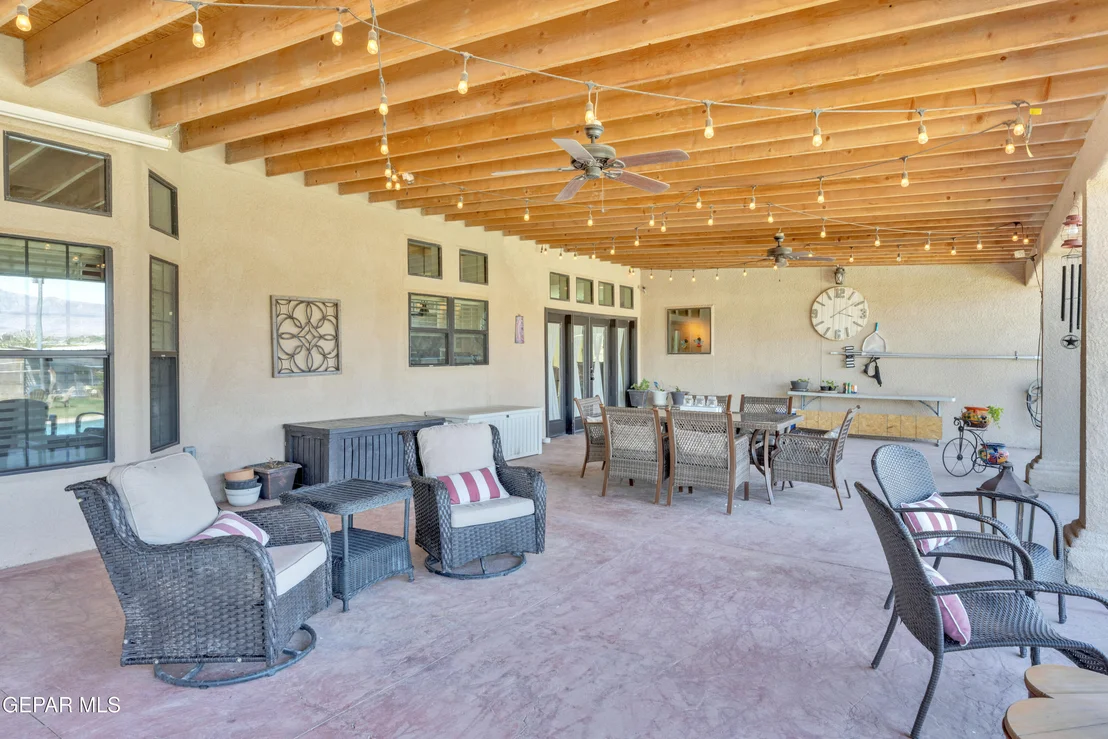 Photo of 7692 River View Drive