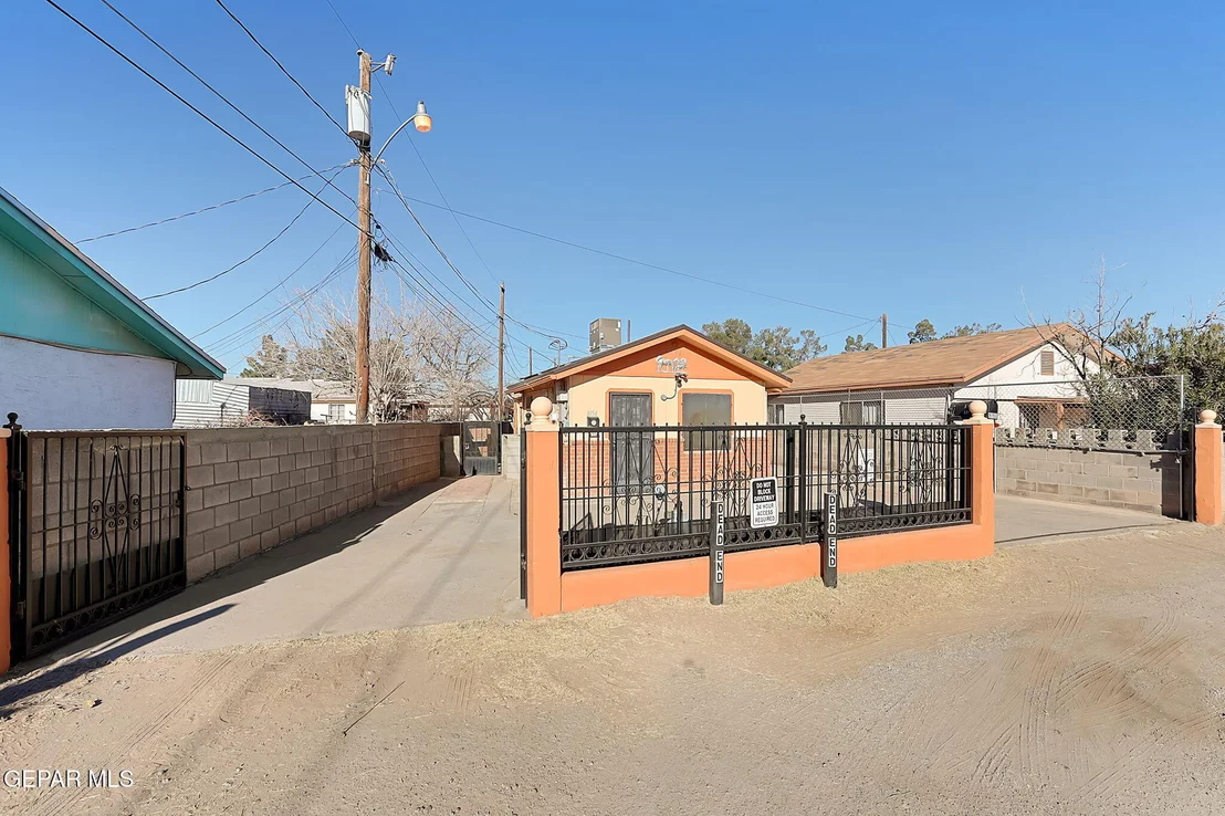 Photo of 8156 Sharp Road