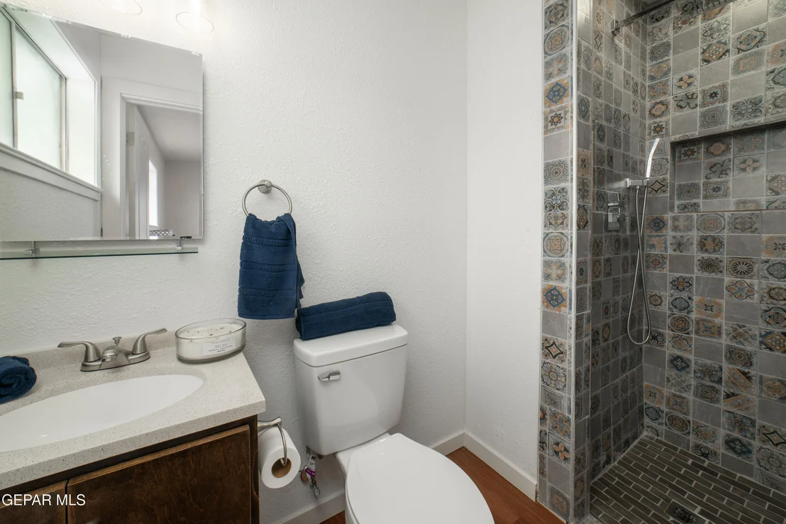 Photo of 5107 HARLAN Drive