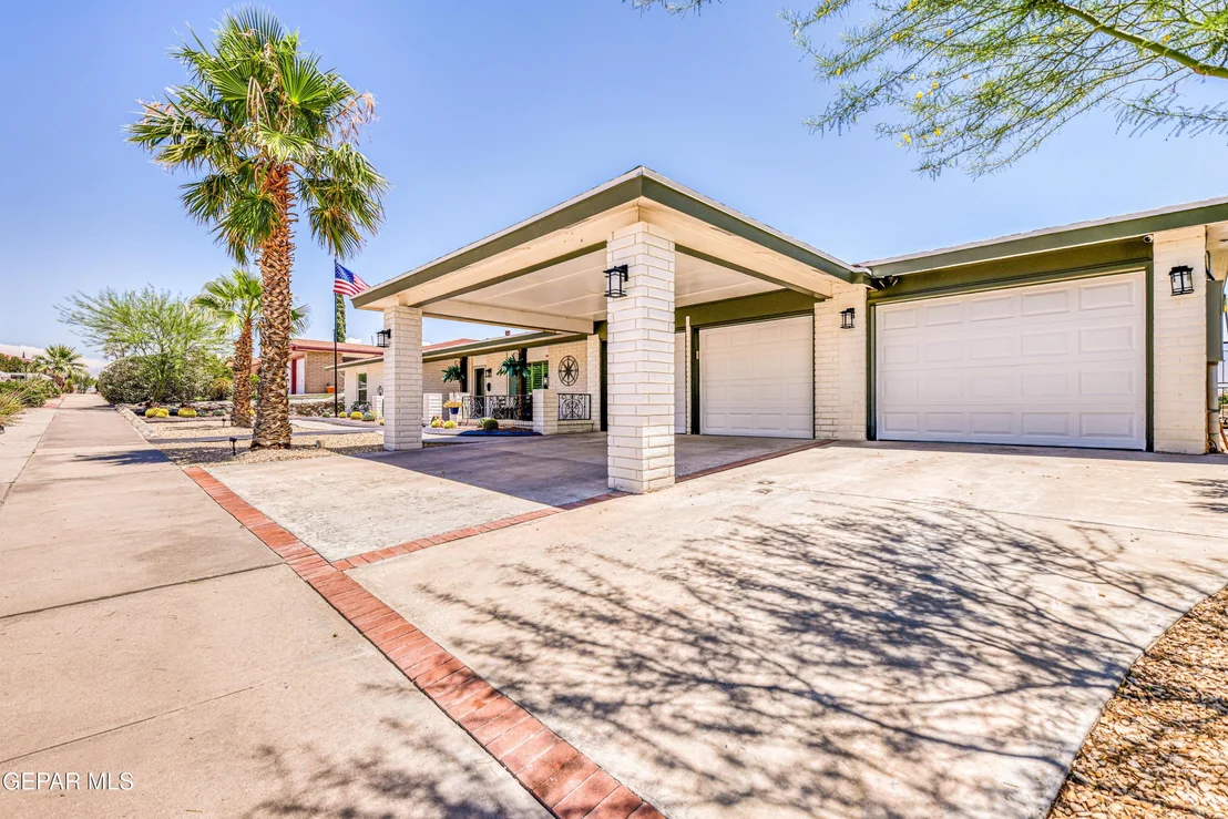 Photo of 10528 Ashridge Drive