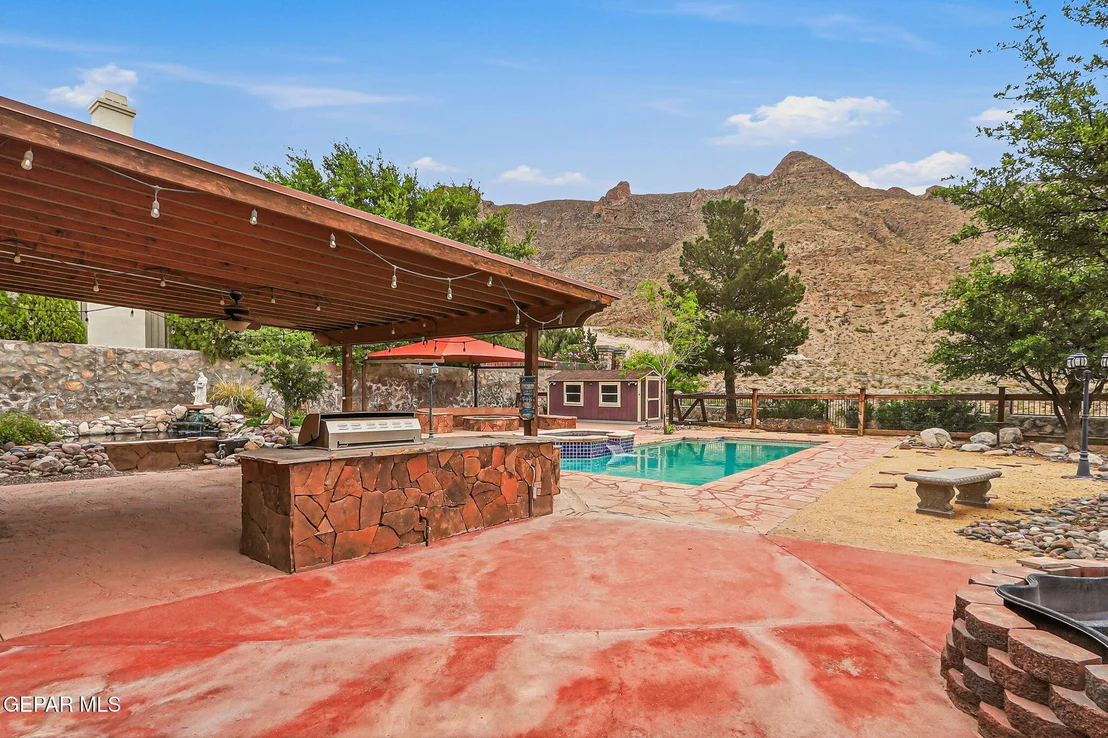 Photo of 5570 BUCKLEY Drive