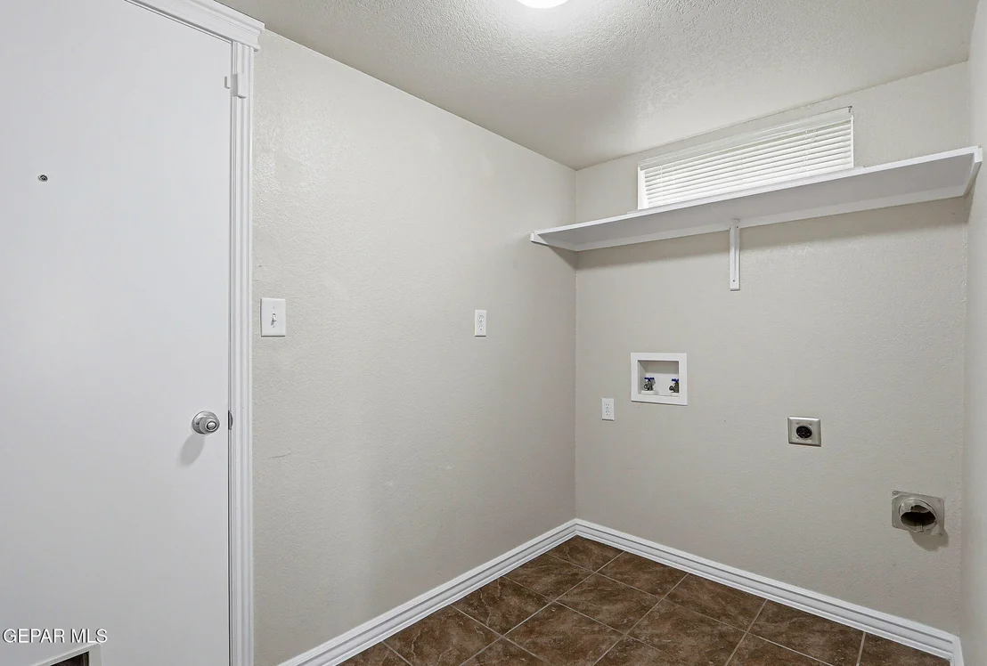 Photo of 7200 COPPER NAIL Lane