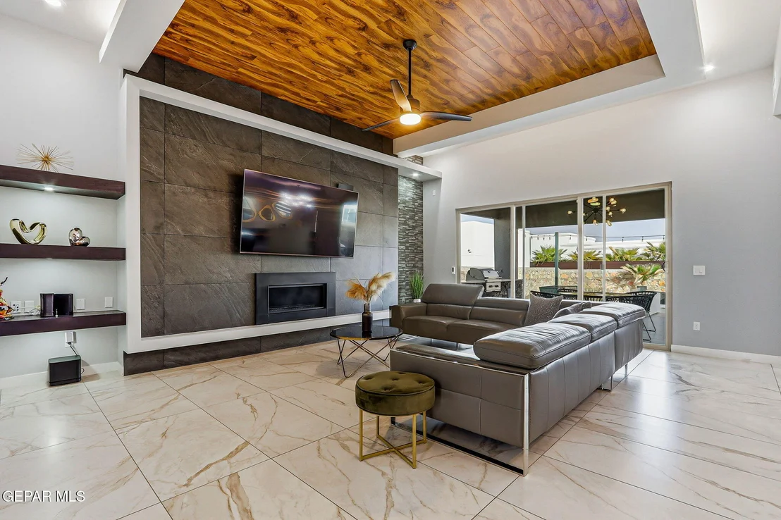 Photo of 5814 JUNIPER CREEK Creek