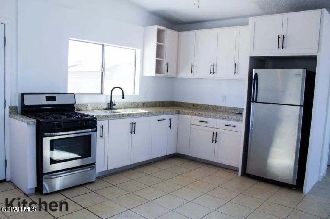 Photo of 14548 Hendrik Drive
